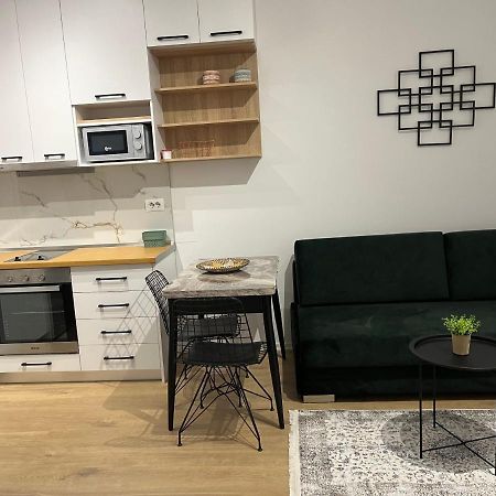 Comfy Nest Apartment- Free Parking 티라나 외부 사진