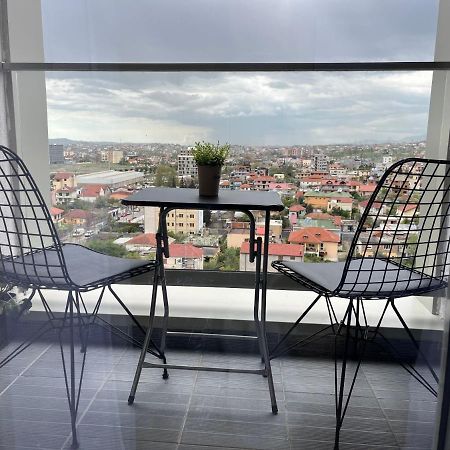 Comfy Nest Apartment- Free Parking 티라나 외부 사진