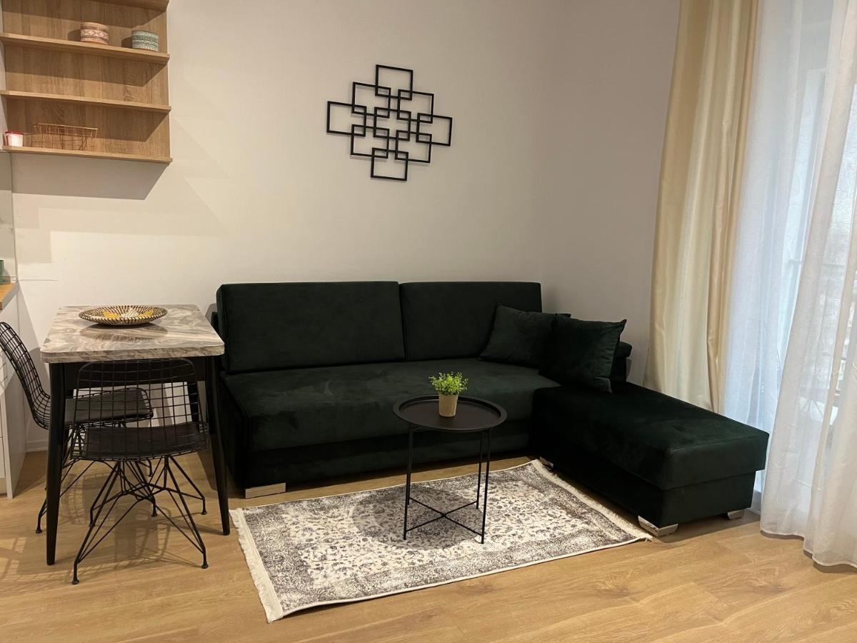 Comfy Nest Apartment- Free Parking 티라나 외부 사진