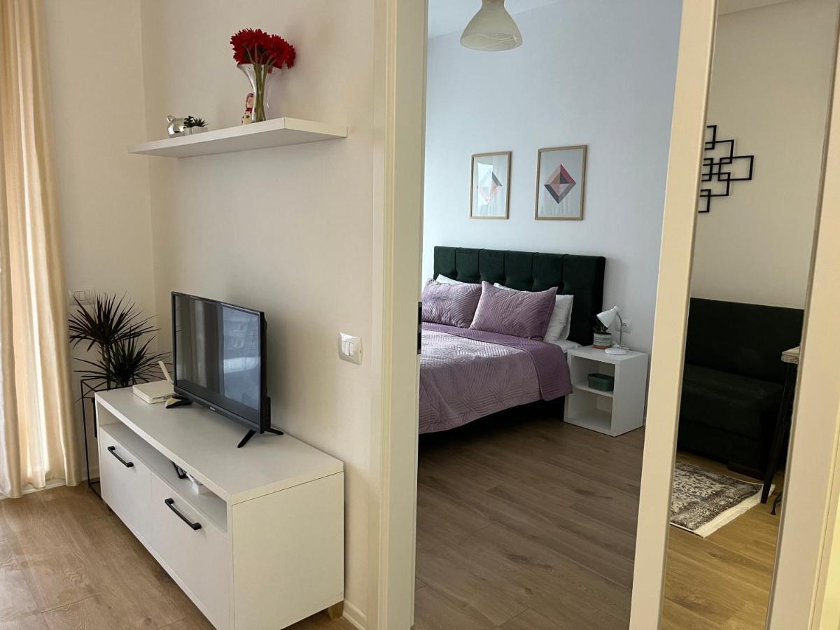Comfy Nest Apartment- Free Parking 티라나 외부 사진